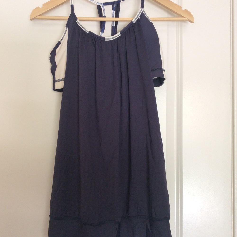 Lululemon no limits tank